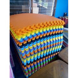 แผ่นยางปูพื้นจิ๊กซอว์ J-0001 ขนาด100*100 หนา 10 มม.