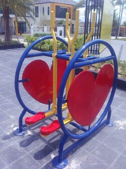 เครื่องออกกำลังกายกลางแจ้งคลองสาน