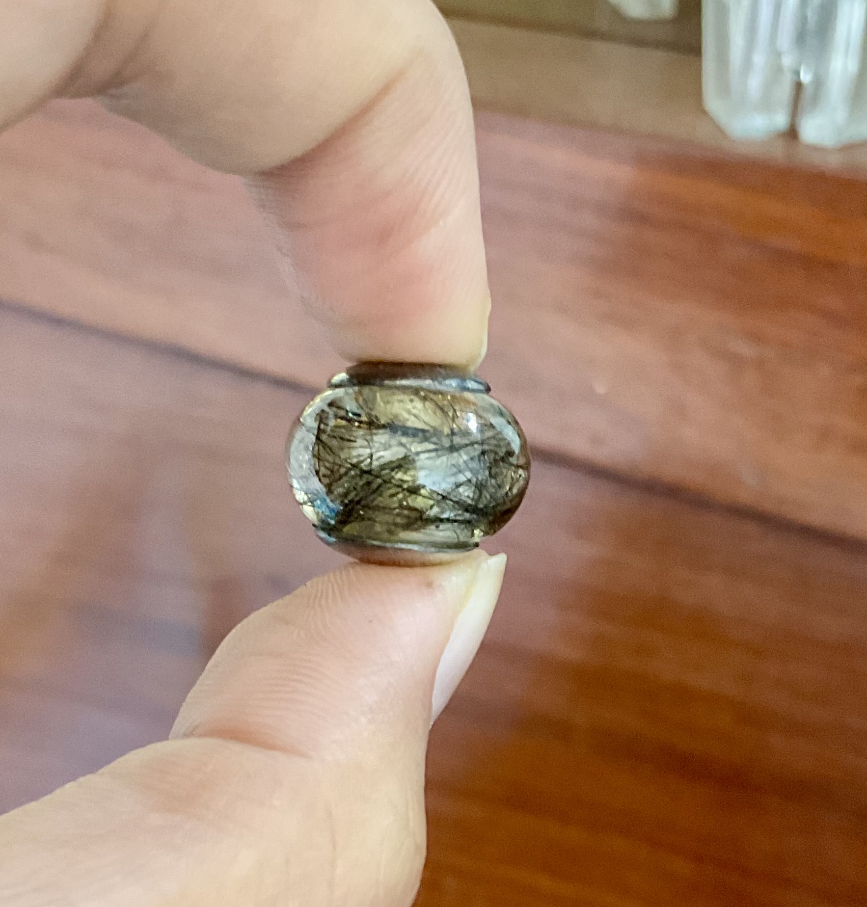 ลูกปัดเกศาหลวงตาวัชรชัย วัดเขาวง ปี 65 (ภาพตัวอย่าง)