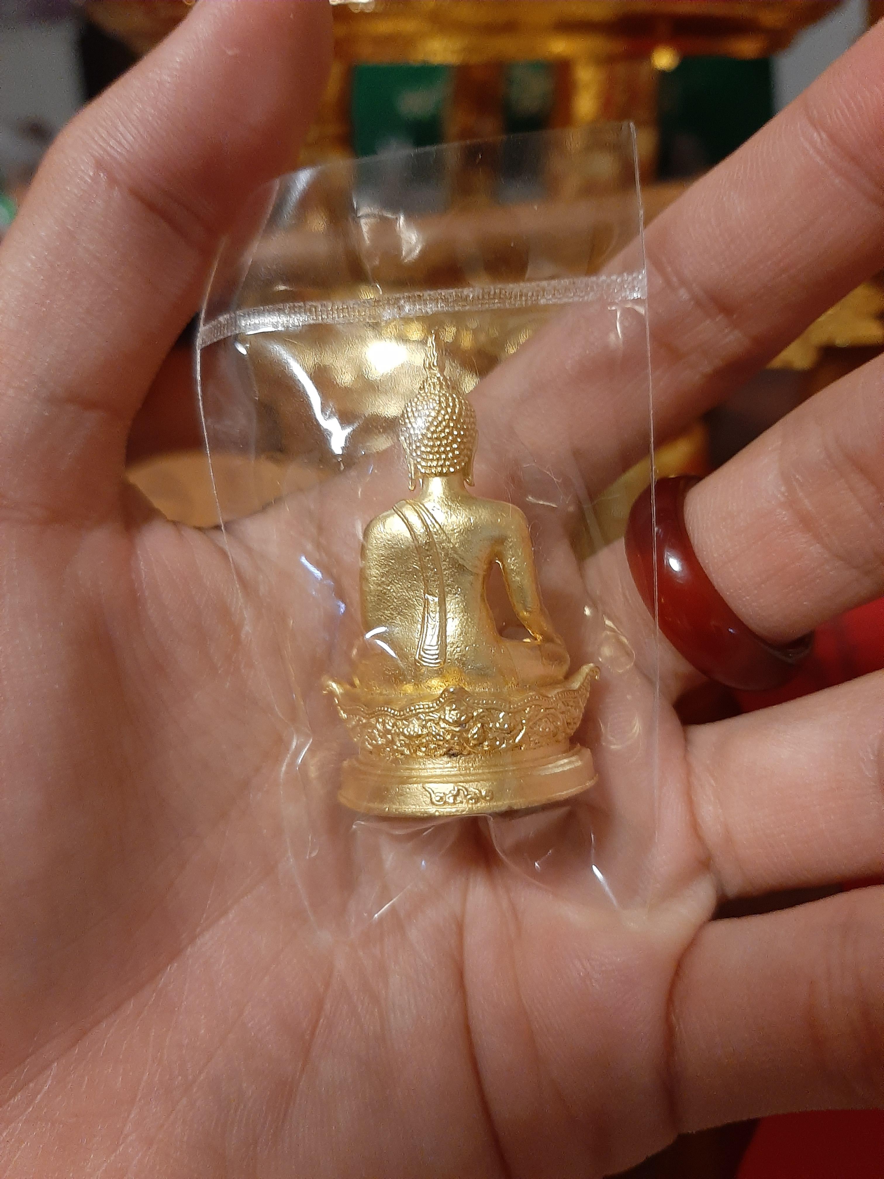 หลวงพ่อหายโศก