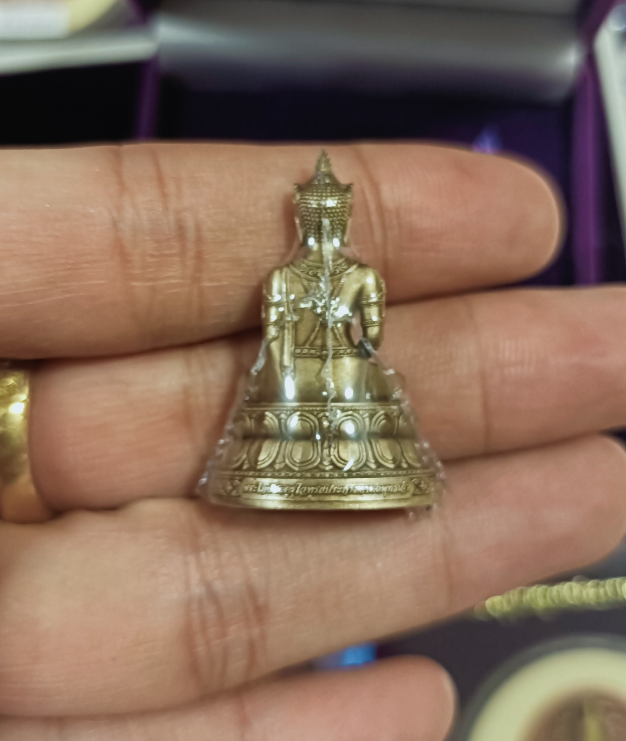 พระไภษัชยคุรุไวฑูรยประภาตถาคตพุทธเจ้า เนือเงิน ปี ๖๕ สมเด็จพระสังฆราชสกลมหาสังฆปริณายก