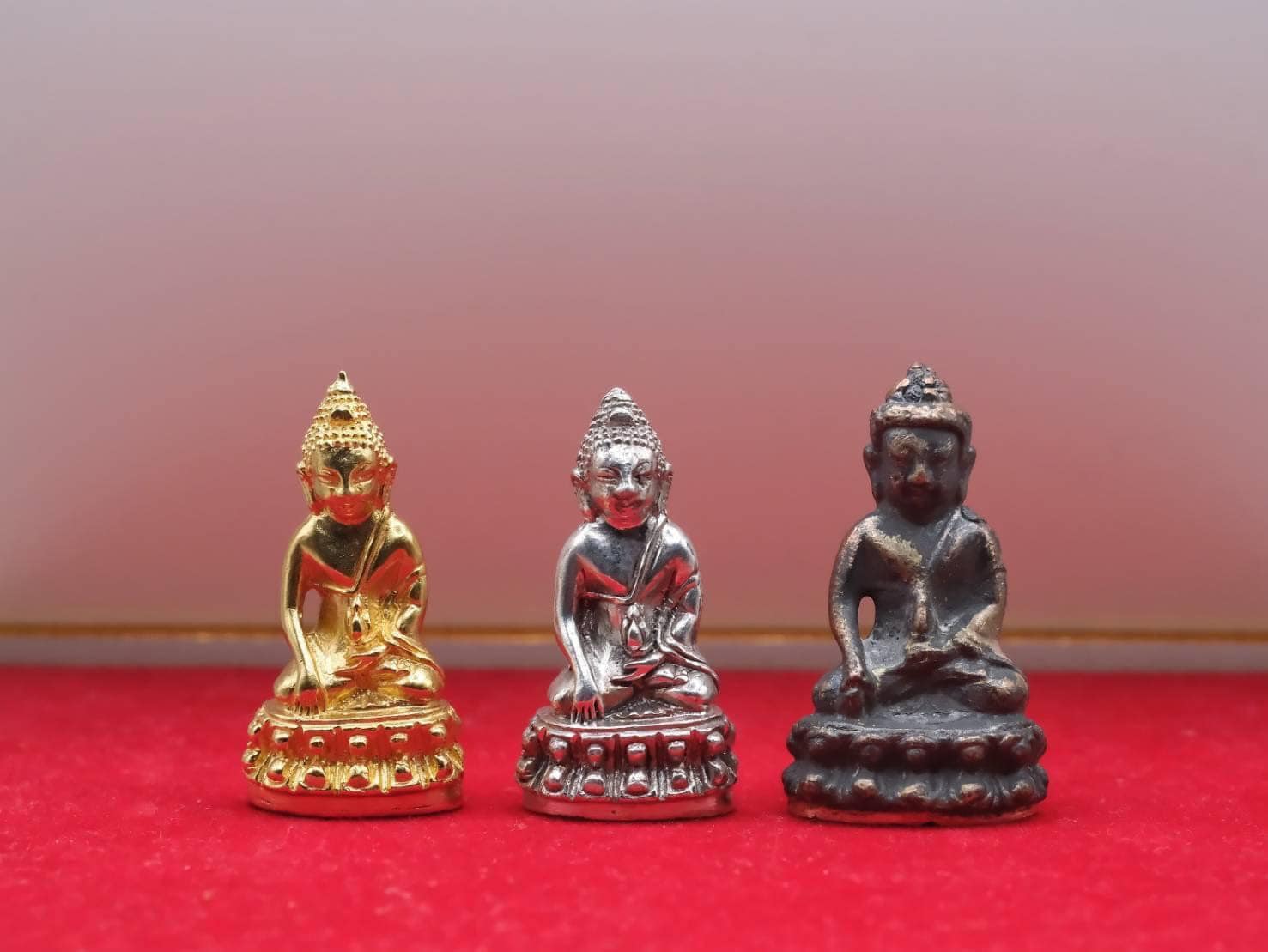 พระกริ่งดาวห้าดวง นวะแก่เงิน (มีเนื้อเกินหลายจุด) ลพ.เล็ก วัดท่าขนุน ลพ.บ๊ะ พุทธาภิเษก