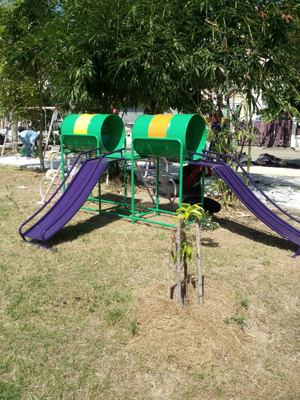 รหัส PG ผลงานติดตั้ง (หมู่บ้านลภาวัล12 จ.นนทบุรี) เครื่องเล่นสนามกลางแจ้งสำหรับเด็ก