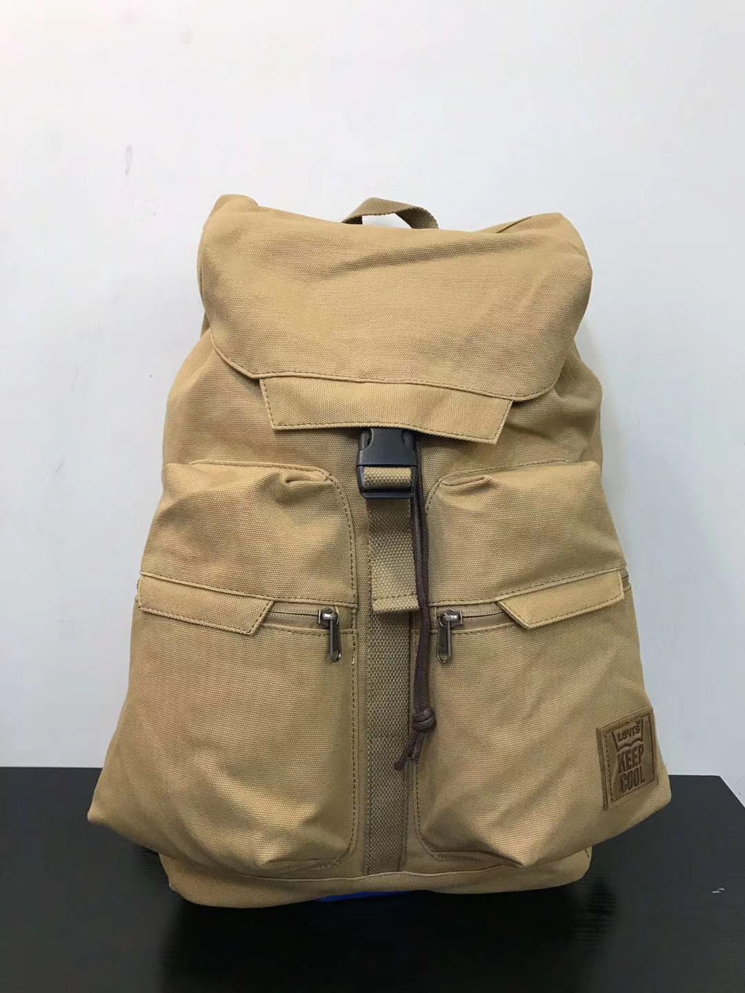 กระเป๋าเป้ Levi's Vintage Backpack ของใหม่ ของแท้ พร้อมส่งจากไทย