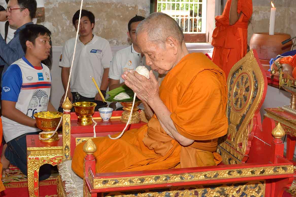 หนุมานหน้ากระบี่ไม้พุดซ้อน รุ่น บูรณะอุโบสถ วัดอินทาราม ปี 59