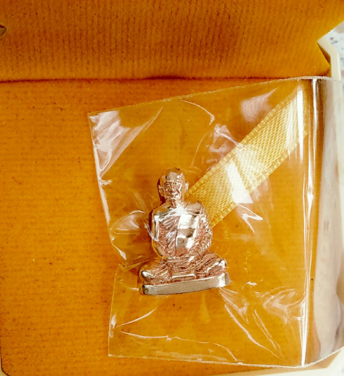 รูปหล่อลอยองค์สมเด็จพระญาณสังวรฯ ปี 58 (พิมพ์ใหญ่)