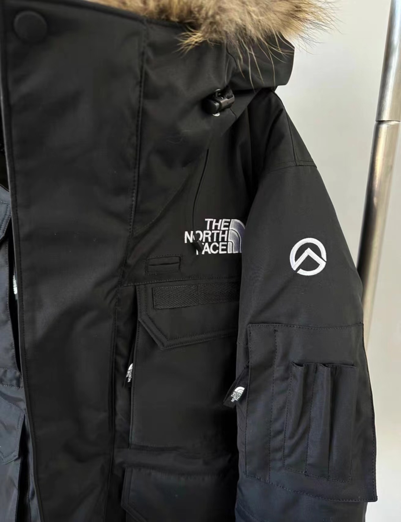 เสื้อกันหนาวขนเป็ด The North Face Southern Cross Parka ของใหม่ ของแท้ พร้อมส่งจากไทย