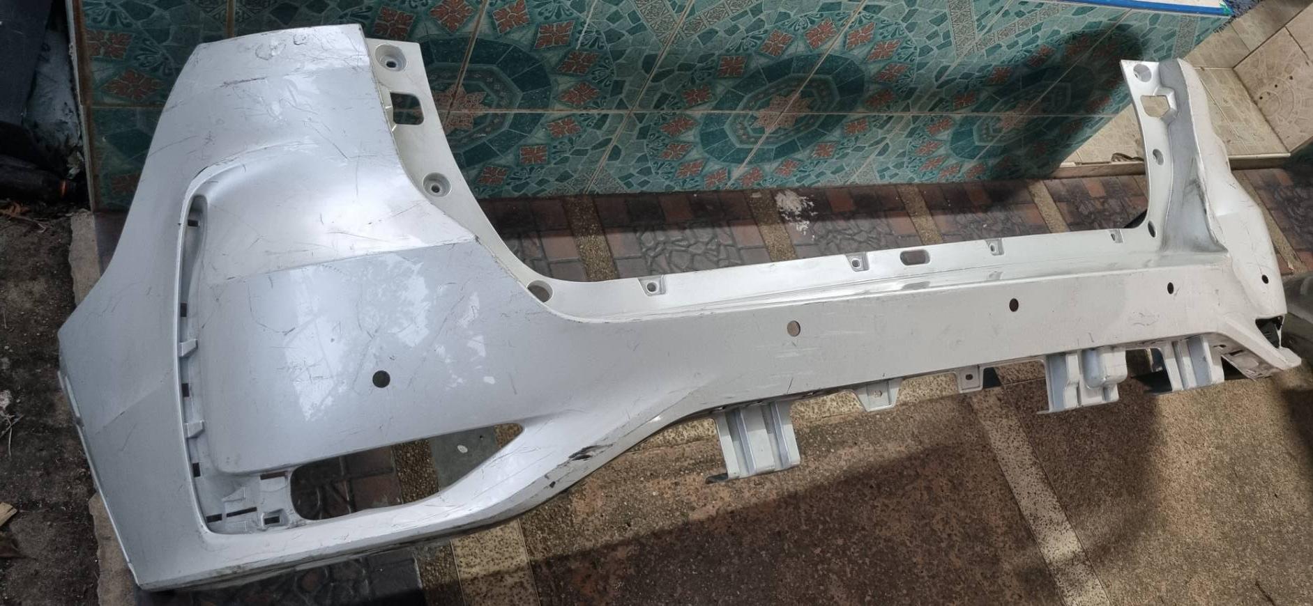 กันชน Toyota Fortuner ปี 2015-2023 ขายตามสภาพ