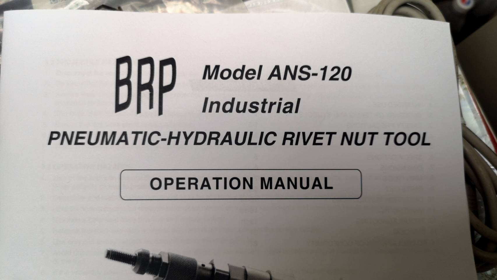 BRP เครื่องย้ำรีเวทน็อตลม งานหนัก รุ่น ANS-120M น็อตขนาด M4-M12 พร้อมอุปกรณ์ AIR NUT RIVETER
