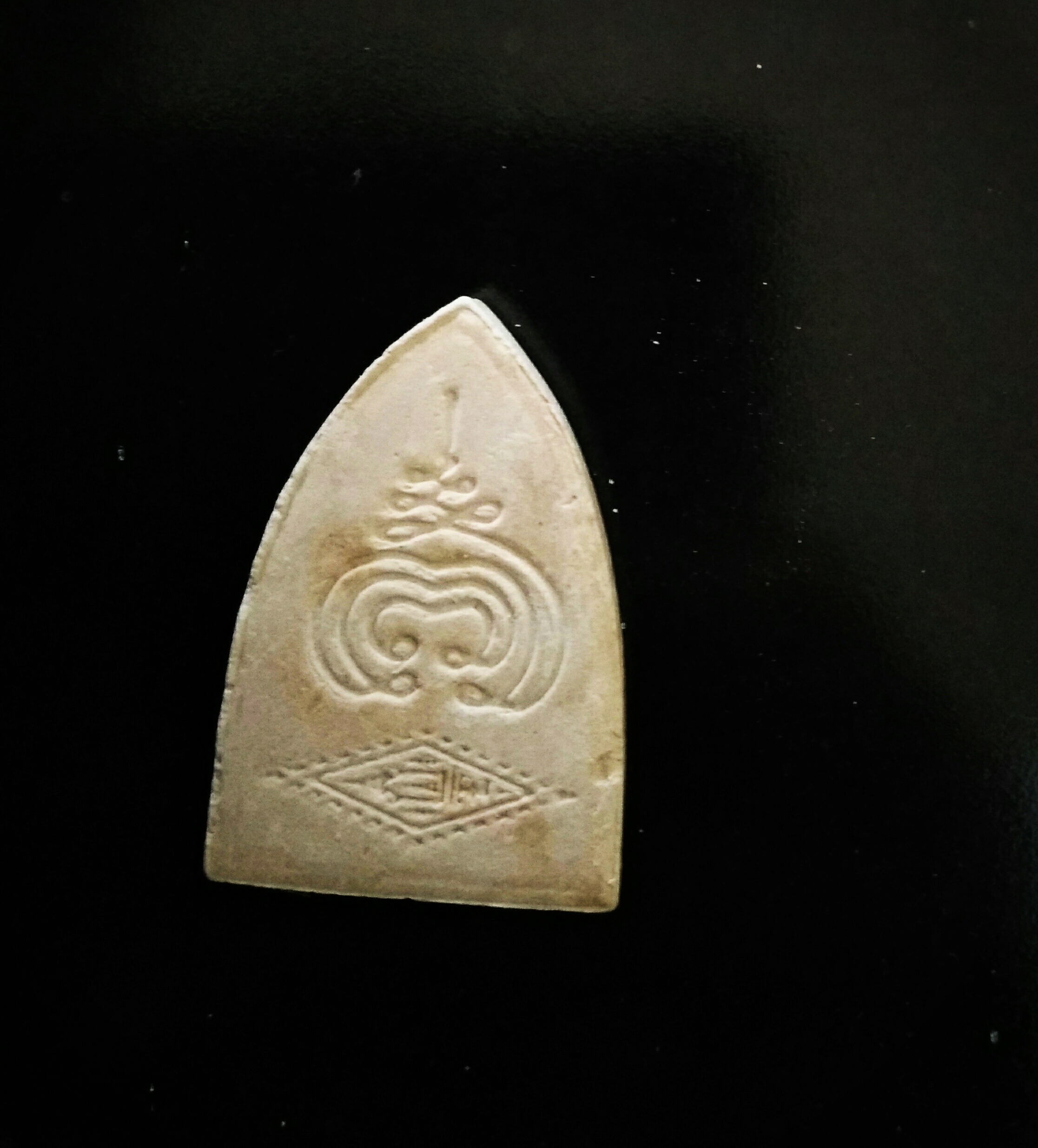 พระพุทธชินราชเนื้อผง และน้ำเต้า หลวงปู่วิเวียร ปี ๓๓