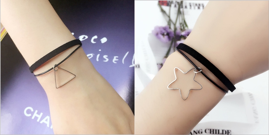 สร้อยข้อมือ โชคเกอร์ สีดำ มีจี้ห้อย แบบตามรูป ขายส่ง เซต 10 เส้น