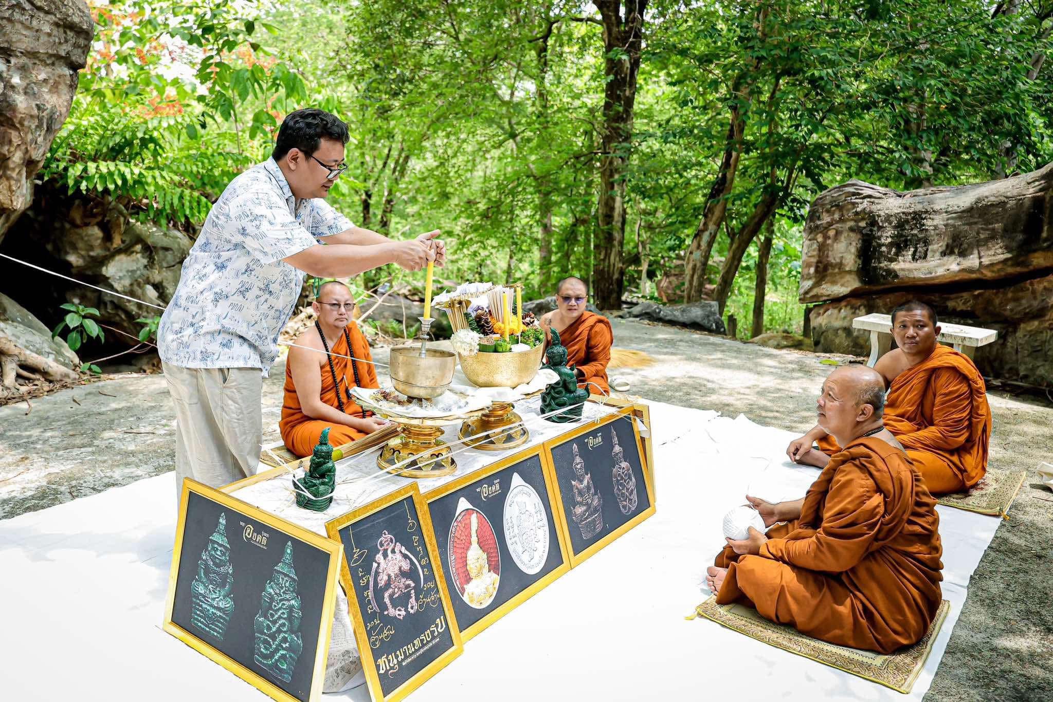 ผ้ามหายันต์พญาองคต no.726 หลวงปู่ศิลา