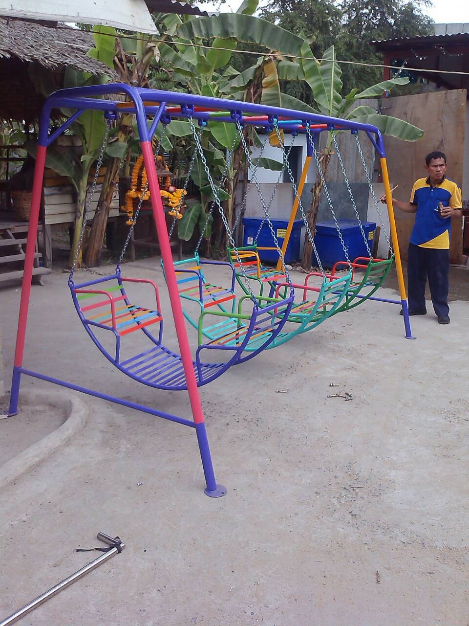รหัส PG ผลงานติดตั้ง (ตลาด อ.ต.ก.จตุจักร กทม.) เครื่องออกกำลังกายเด็ก