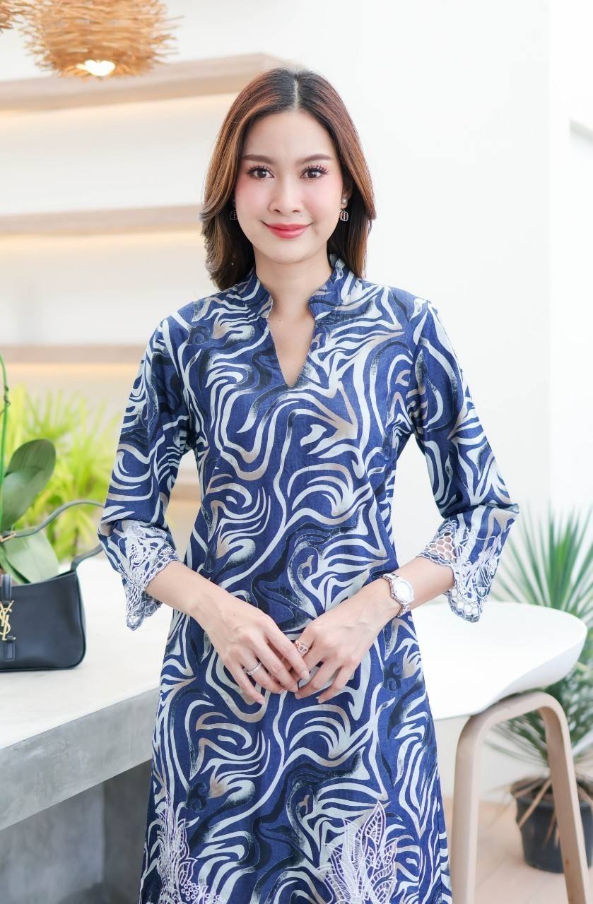 เดรสยีนส์ #8507 ชุดเดรสยีนส์พิมพ์ลายพร้อมปักลายฉลุสวยหรู ผ้าเนื้อนิ่มไม่หนาไม่บางใส่สบาย แบบสวยใส่ได้หลายโอกาส