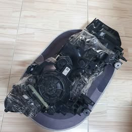 โคมไฟหน้าข้างซ้าย มือสอง BMW sieries7 G11 G12 หน้ามีรอย ขาครบ ขายตามสภาพ