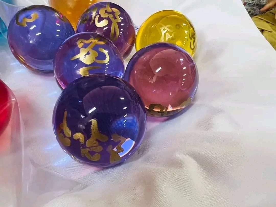 แก้วศิลาทิพย์ หลวงปู่มหาศิลา (สีเขียว) พุทธาภิเษก