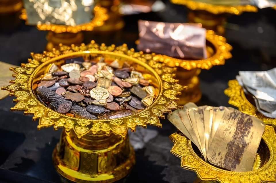 พระประธาน ขนาดบูชา ๕ นิ้ว รมดำ No.๖๙๓ รุ่น อนุสรณ์ครบ ๑๕๑ ปี วัดระฆัง ลพ.เล็ก ร่วมพุทธาภิเษก