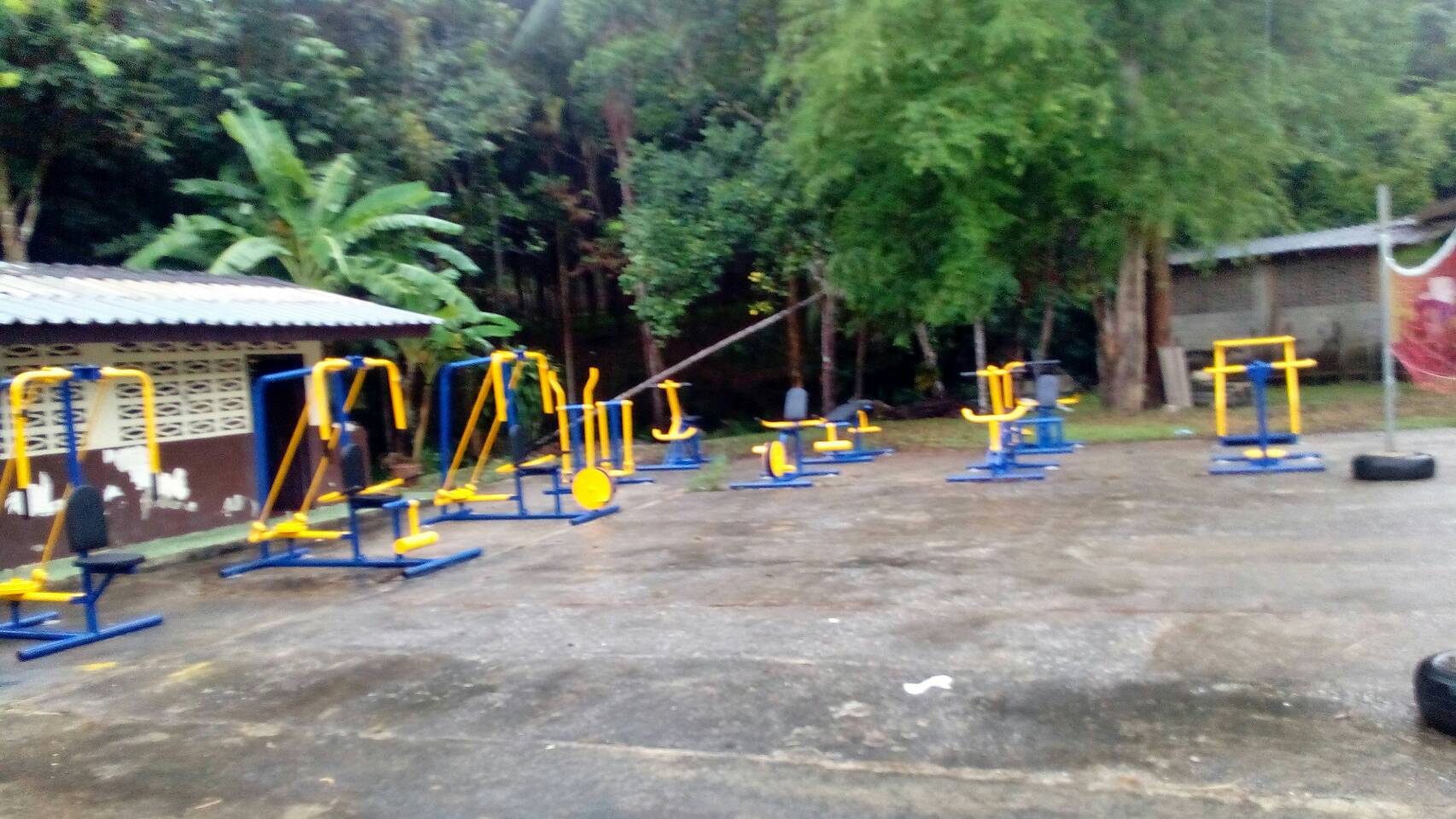 รหัส SM ผลงานติดตั้ง (ม.1 ต.เขาปูน อ.ห้วยยอด จ.ตรัง) เครื่องออกกำลังกายกลางแจ้ง