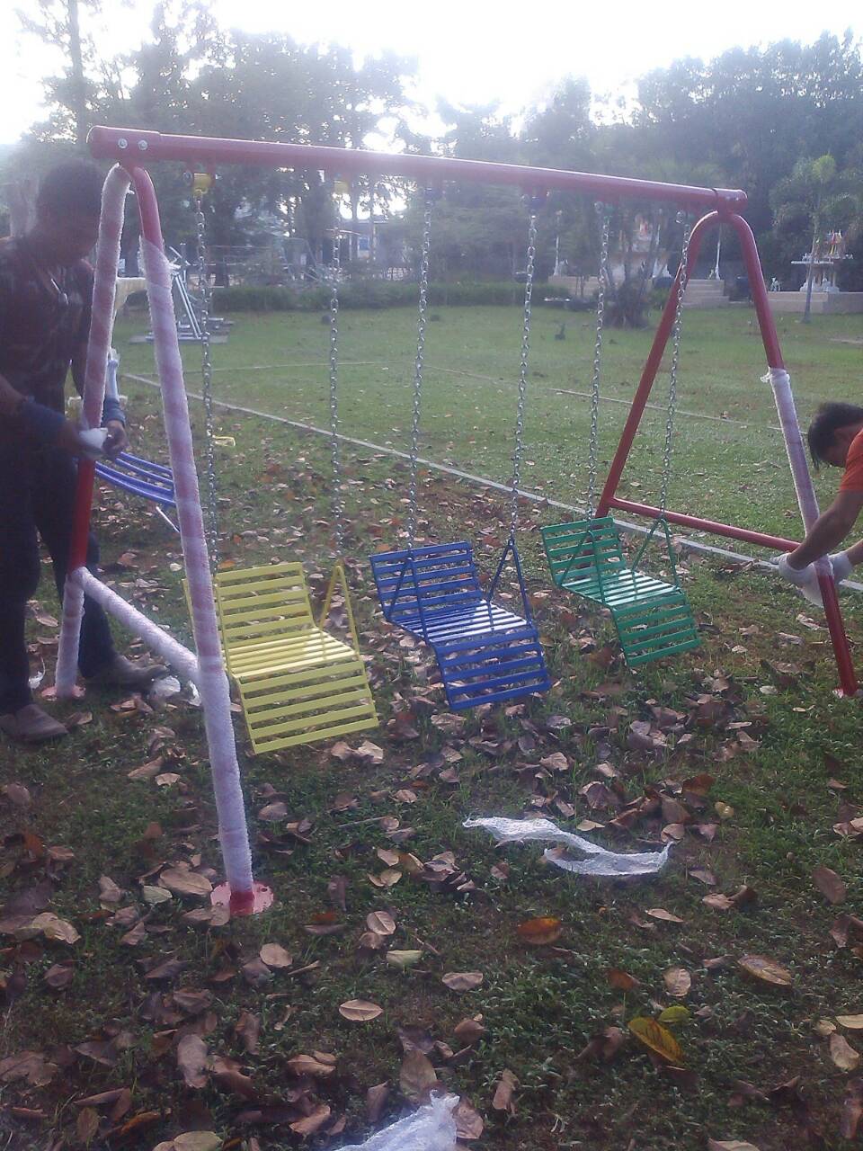 รหัส PG ผลงานติดตั้ง (หมู่บ้านสุชา-บางบัวทอง จ.นนทบุรี) เครื่องเล่นสนามกลางแจ้งสำหรับเด็ก