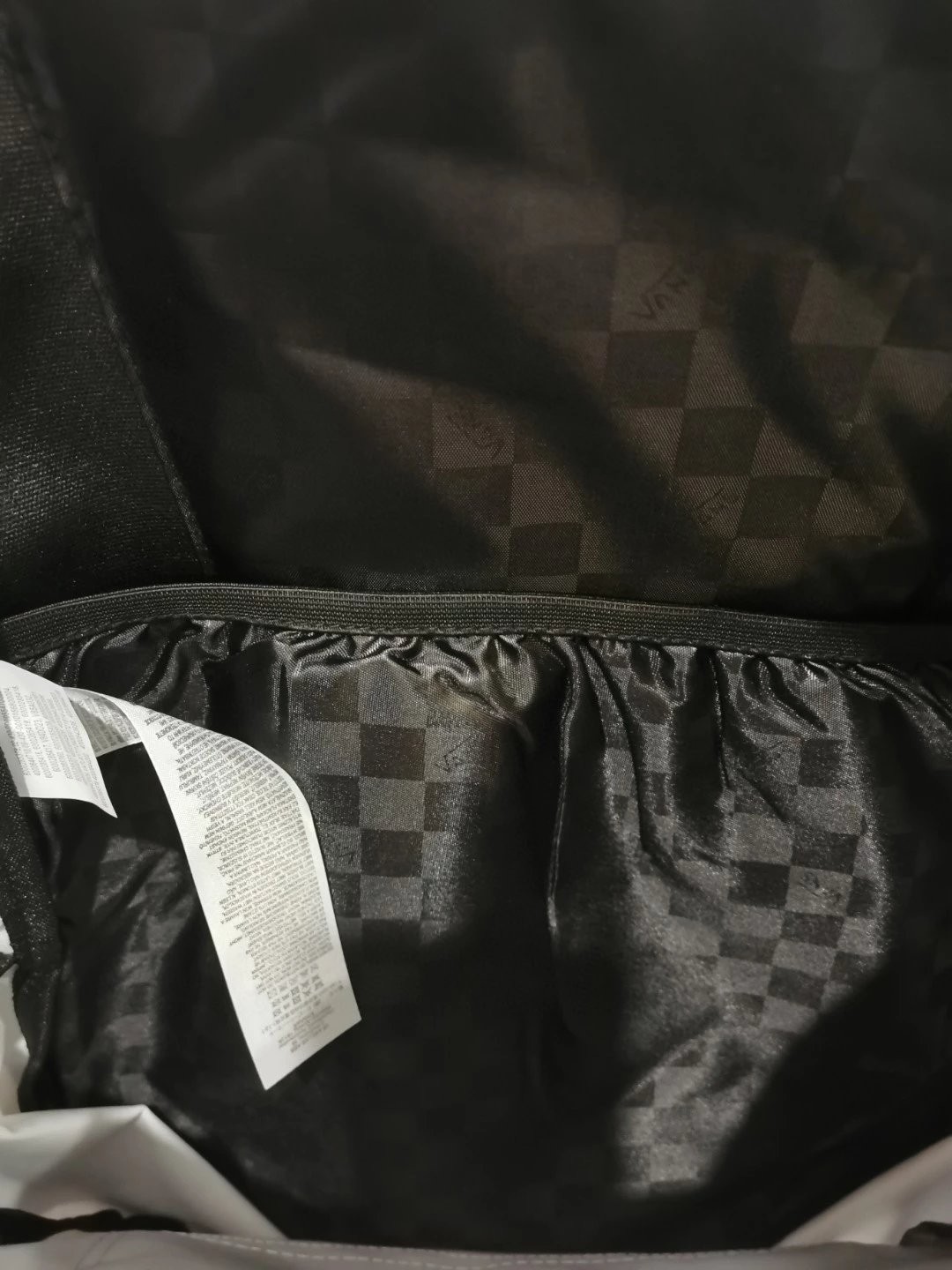 กระเป๋าเป้ Vans x Peanuts Realm Backpack Snoopy ของแท้ พร้อมส่ง จากไทย