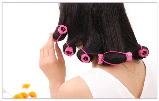 โรลม้วนผม ทำผมหยิก แบบ โรลยาง มีสายรัด ใน 1 ชุด มี 6 ชิ้น