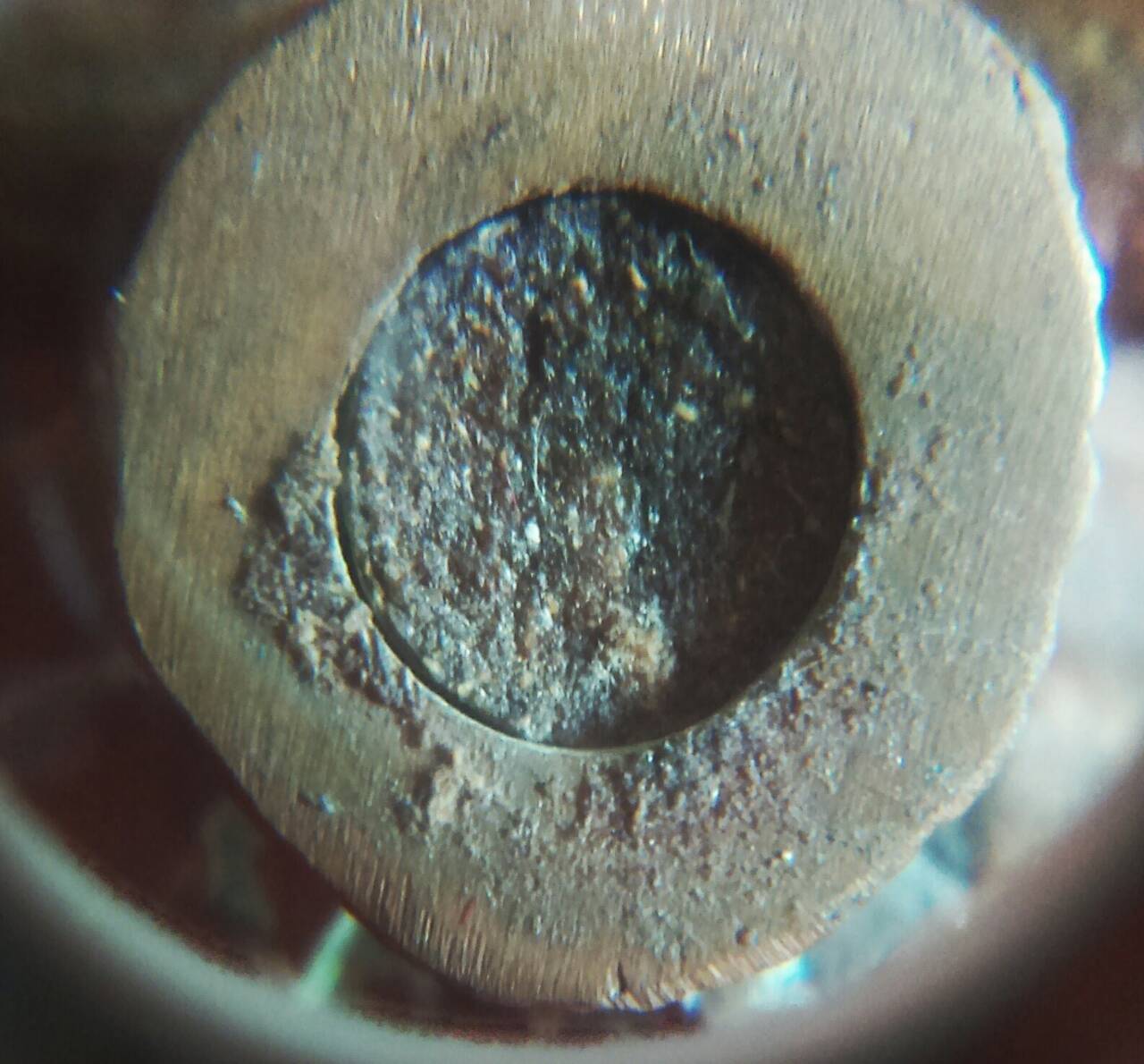 รัตติกาล ล.พ.พิน (อุดมวลสารสีผึ้ง ล.พ.ทาบ)