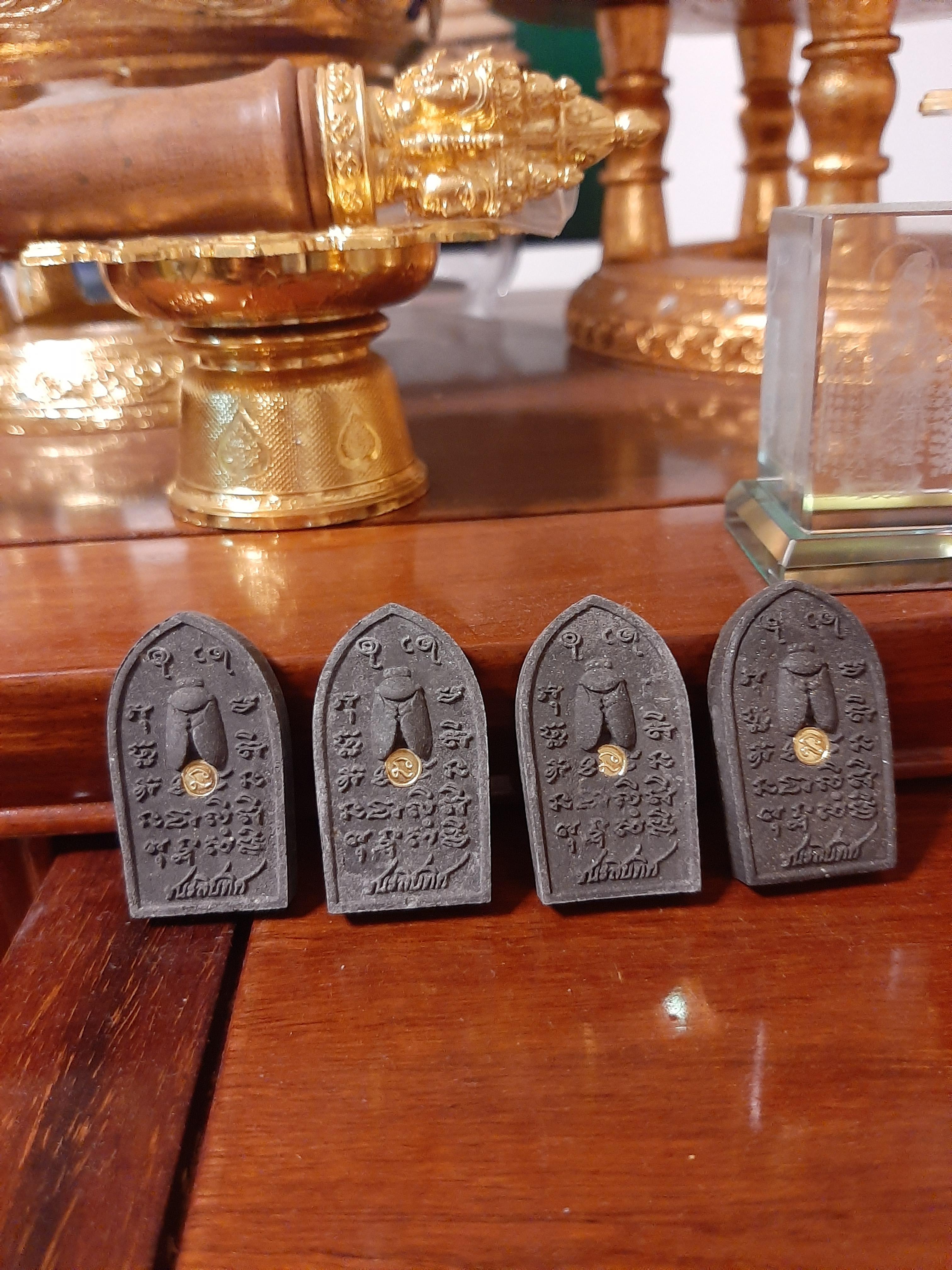 ผู้ชนะสิบทิศ หลังแมลงภู่คำ หลวงพี่เอ (พระอาจารย์เล็กร่วมเสก) (พิธีพลิกชีวิต)