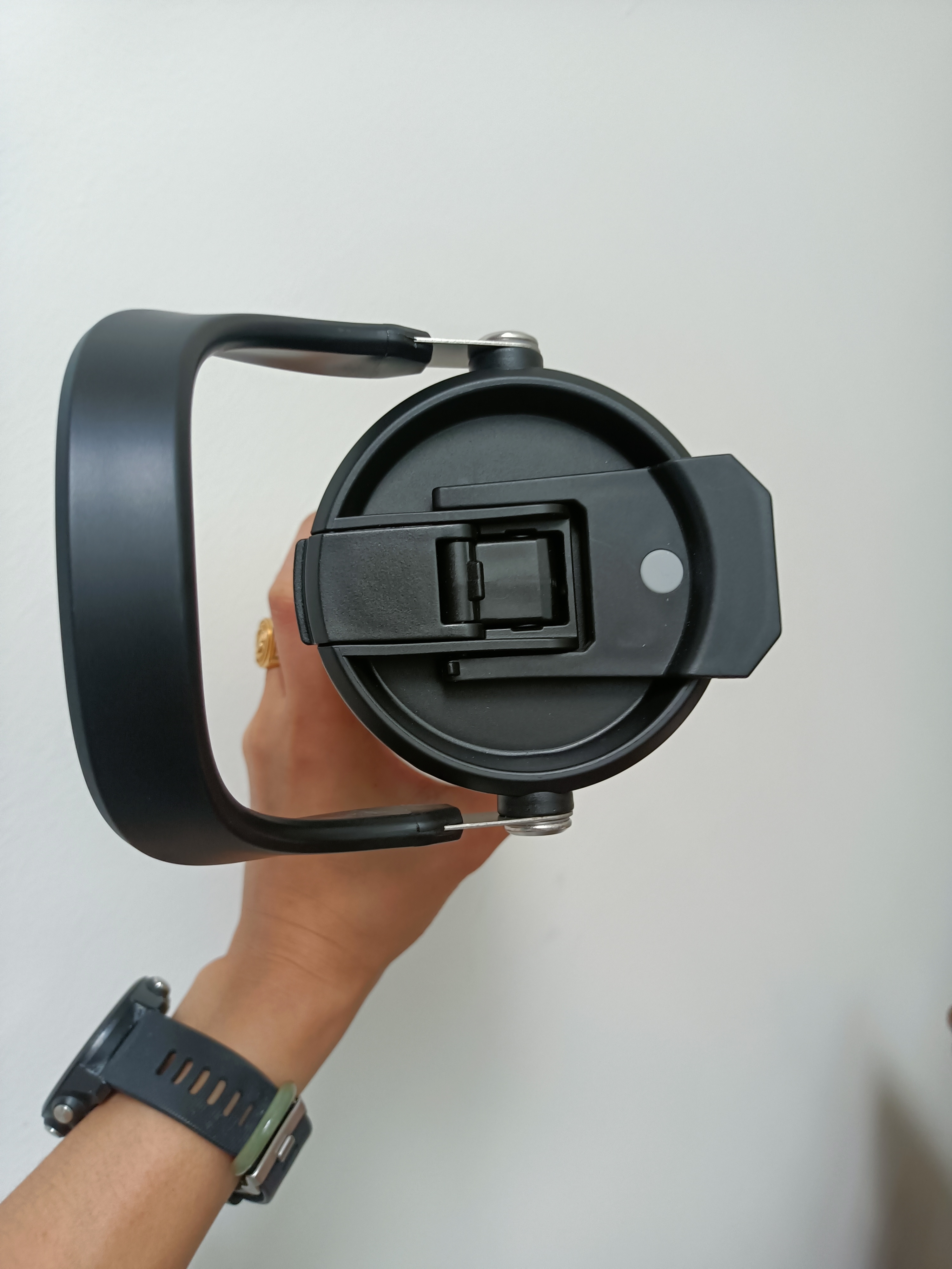 แก้วน้ำมนต์ หลวงพ่อบ๊ะ (รุ่น 2)