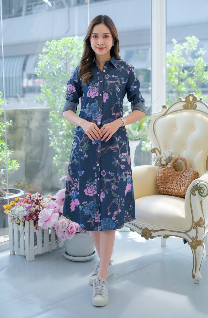 ชุดยีนส์ #8608 เดรสยีนส์แบบสวยพิมพ์ลายดอกไม้สวยหรู ผ้ายีนส์เนื้อนิ่มไม่หนา ใส่สบาย สินค้าขายดี