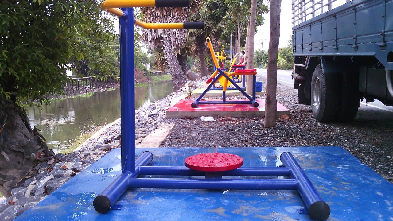 รหัส OUL ผลงานติดตั้ง (ปทุมธานี) เครื่องออกกำลังกายกลางแจ้ง