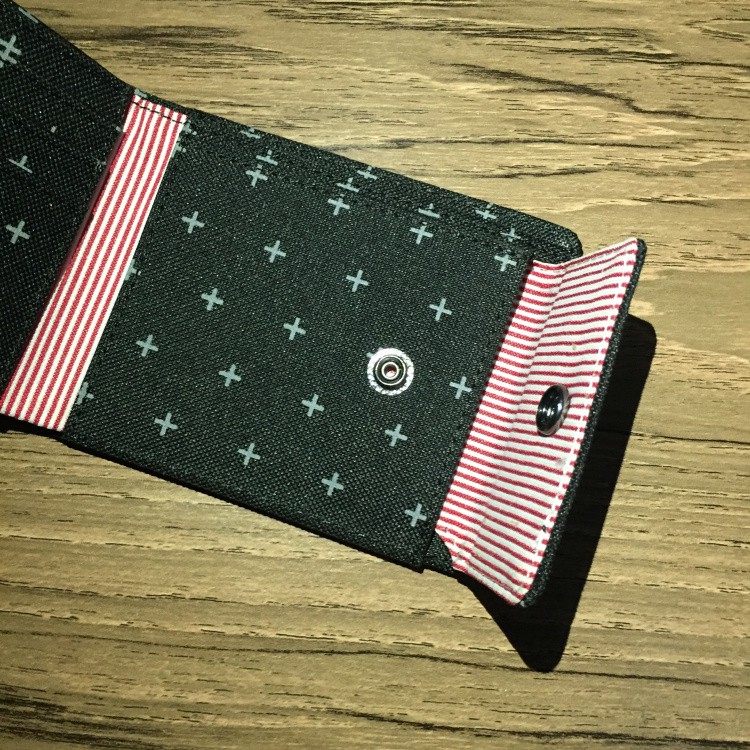 กระเป๋าสตางค์ Herschel Supply Roy Coin Wallet - Black Gridlock with RFID Blocking ของแท้ พร้อมส่ง