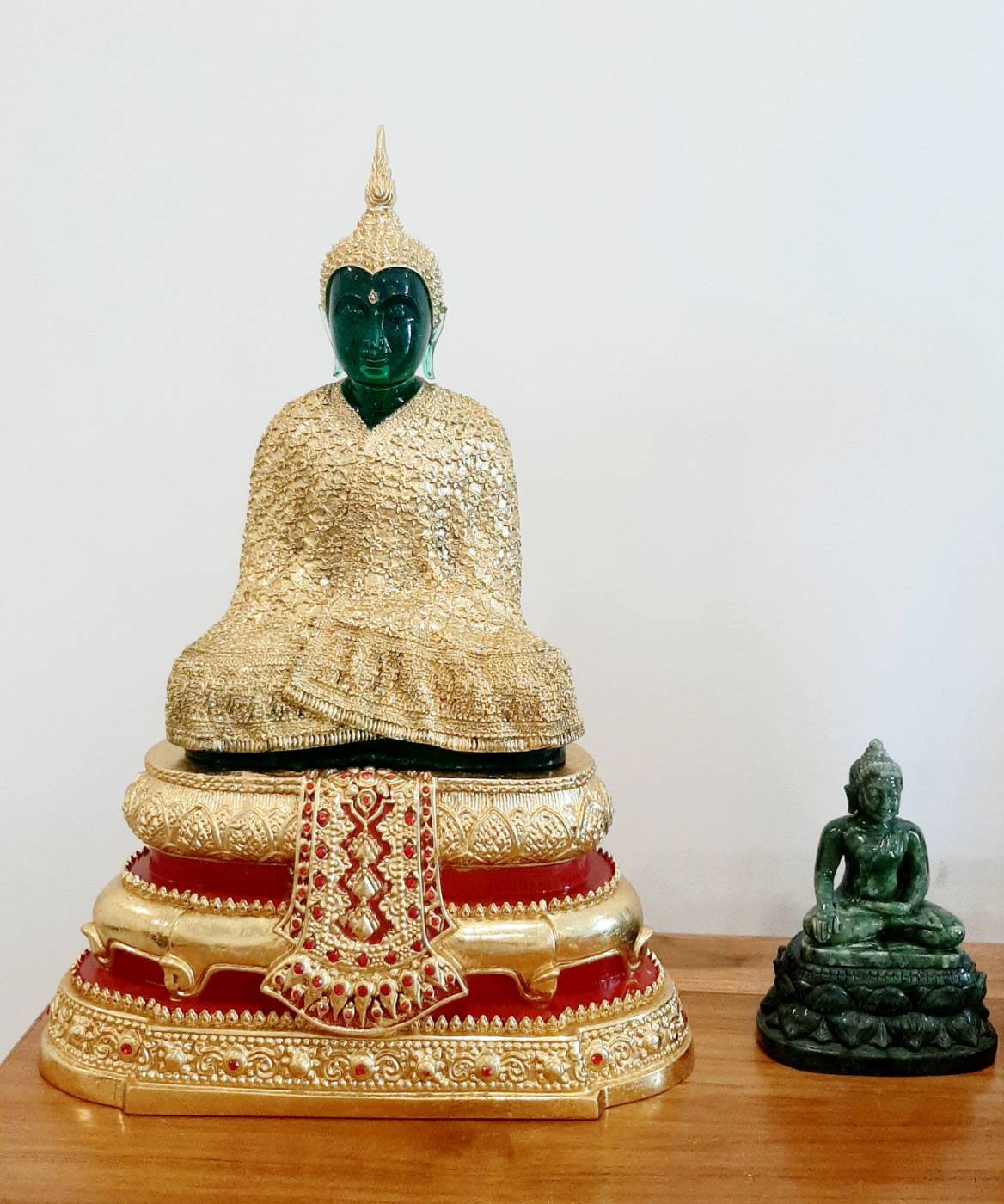 พระแก้วมรกต หน้าตัก ๙ นิ้ว (หลวงพ่อเล็ก กรรมฐาน ๓ วัน) พิธีพระพุทธเจ้า ๒๘ พระองค์เสด็จ