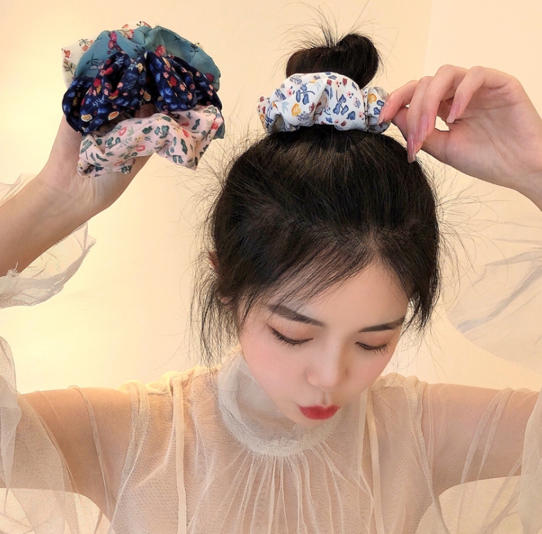 โดนัดรัดผม ผ้าพิมพ์ลาย ดอกไม้ เส้นผ่าศูนย์กลาง 10 ซ.ม. ขายส่ง เซต 10 ชิ้น คละสี