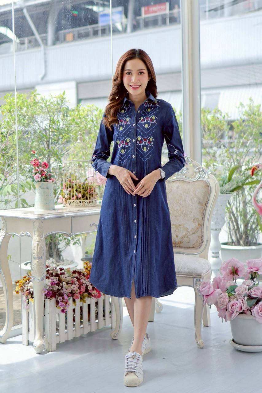 ชุดยีนส์ #8739 เดรสยีนส์ปักลายสวยหรู ผ้ายีนส์เนื้อนิ่มใส่สบาย แบบสวยใส่ได้หลายโอกาส