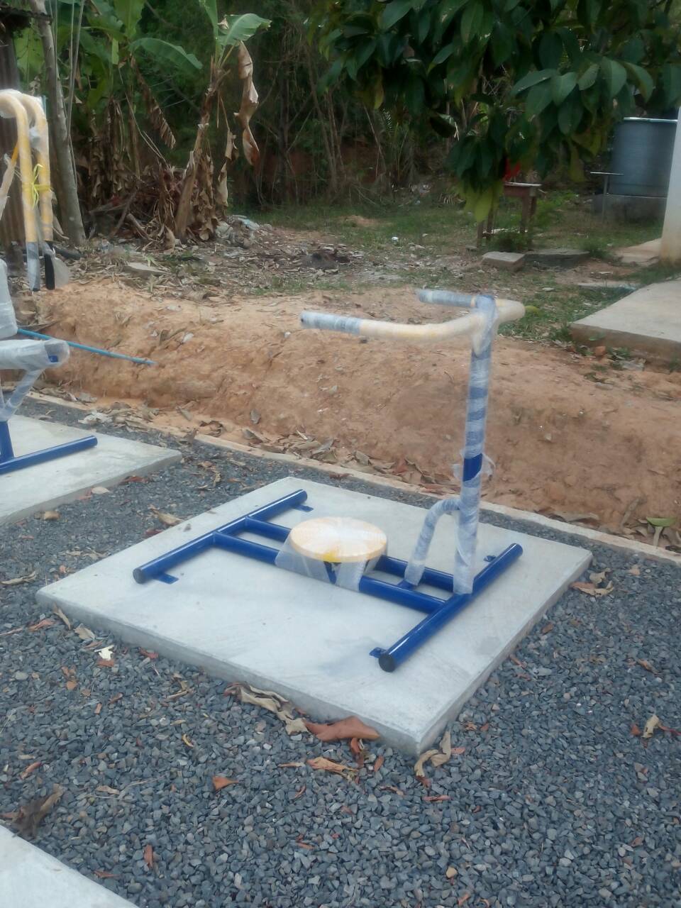 รหัส SM ผลงานติดตั้ง (โรงเรียนบ้านคลองบอน อ.เกาะยาว จ.พังงา) เครื่องออกกำลังกายกลางแจ้ง-13