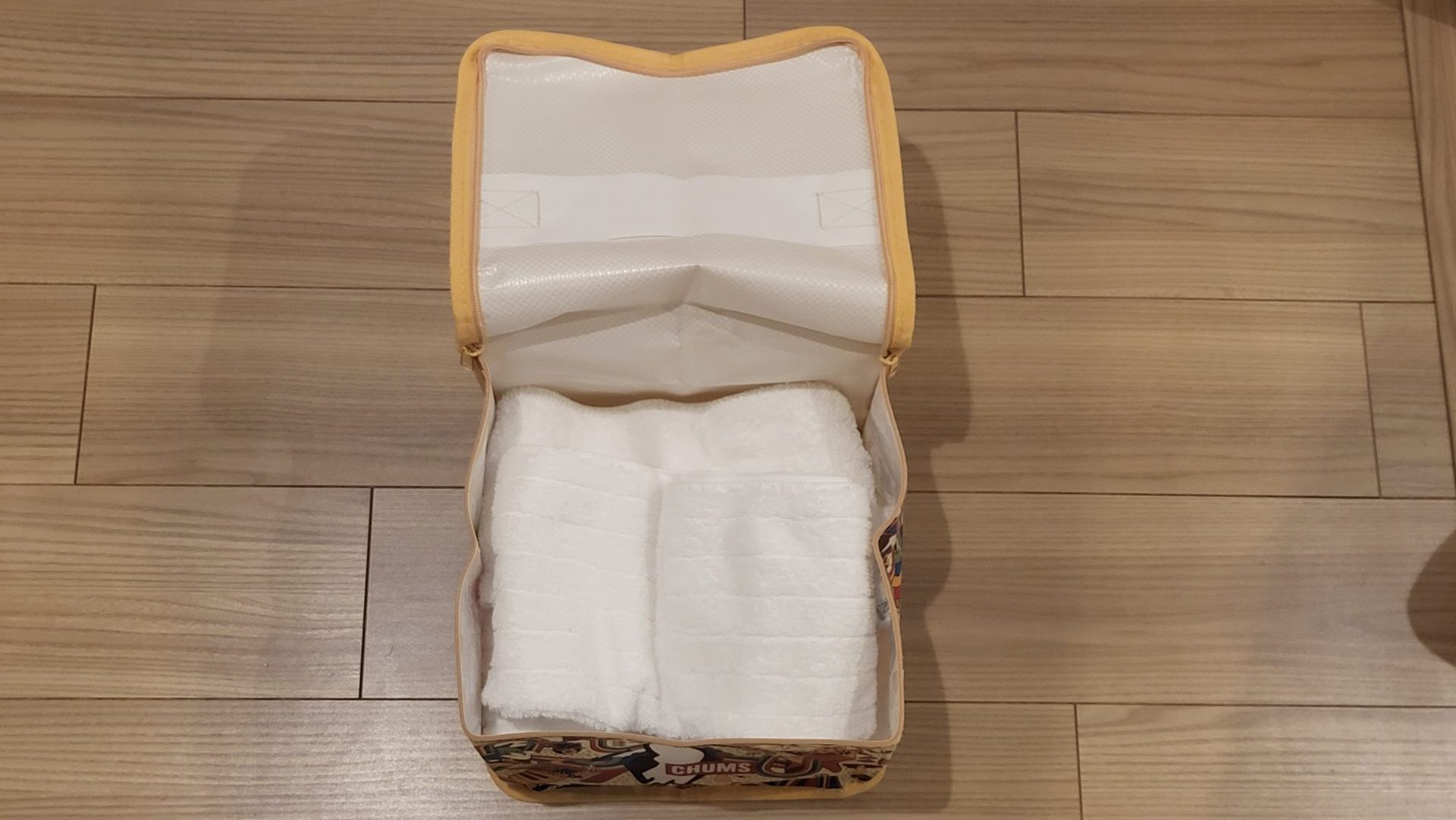 กระเป๋าเก็บอุปกรณ์อเนกประสงค์ Chums Camping Bag วางขายเฉพาะในประเทศญี่ปุ่น ของใหม่ ของแท้ พร้อมส่ง