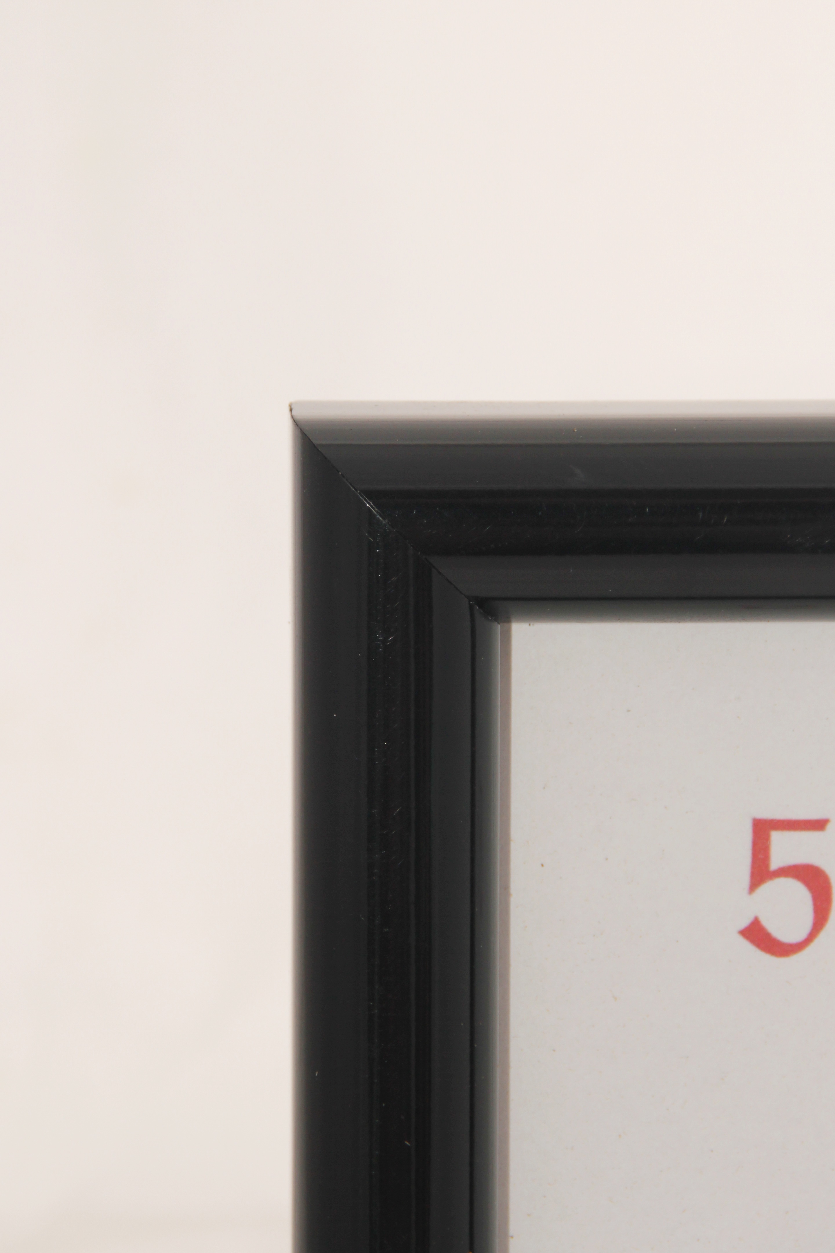 051-black (ดำ)