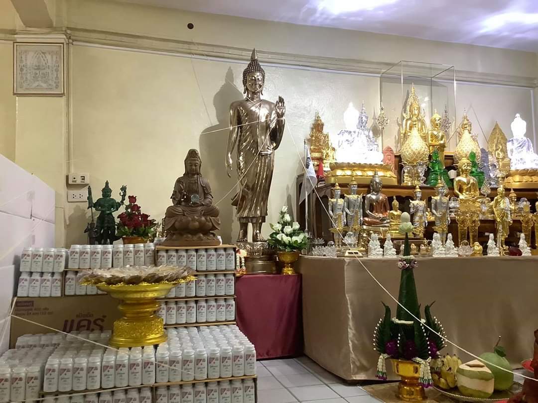 แป้งไหลมาเทมา หลวงพ่อเอ บ้านสุมโน (หลวงพ่อเล็กร่วมเสก)