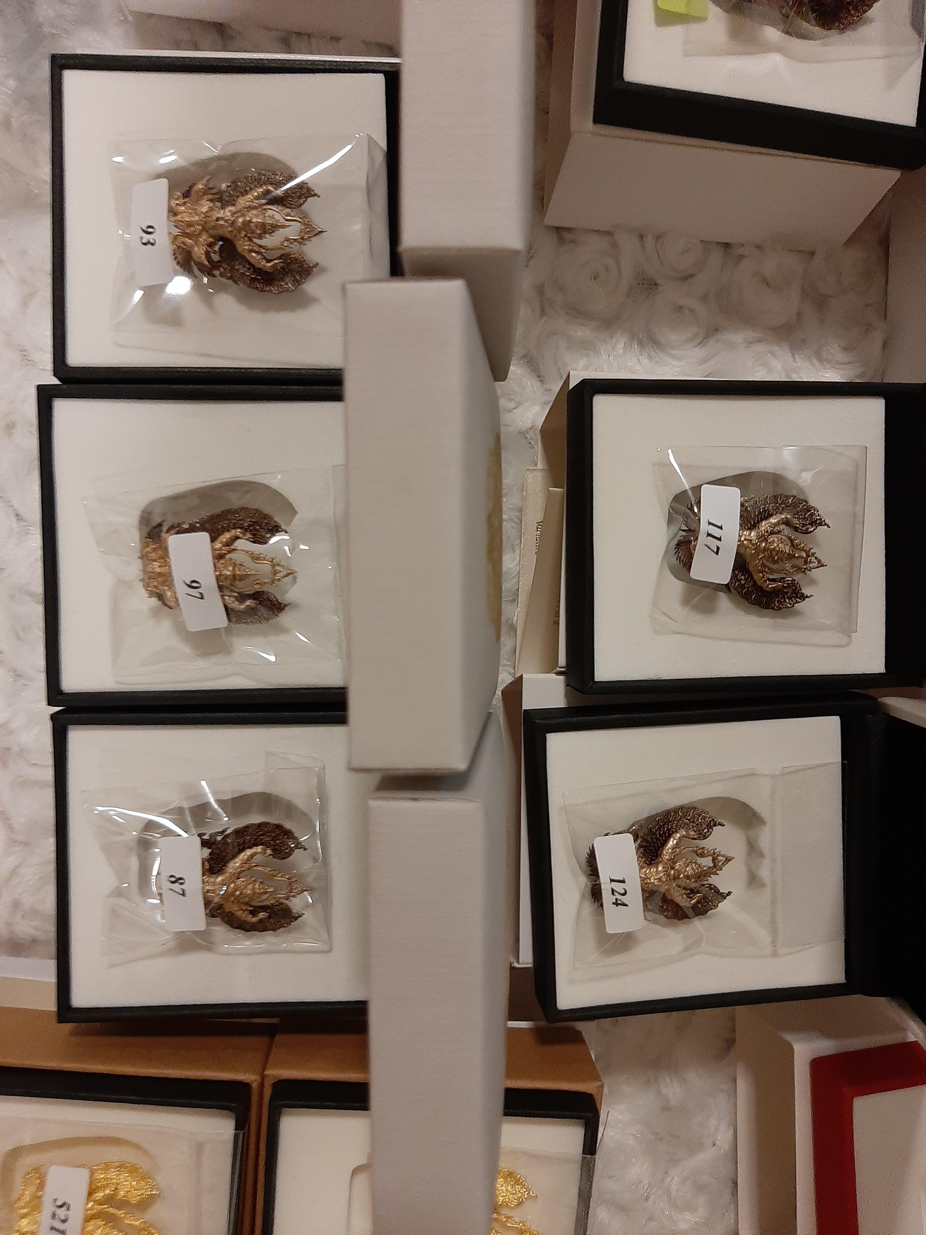 ครุฑทองคำ (พิมพ์เล็ก No.34) 1 ใน 38 องค์ พญาครุฑเทวราชมหาบารมี ๔ ทิศ หลวงพ่อวราห์ วัดโพธิ์ทอง