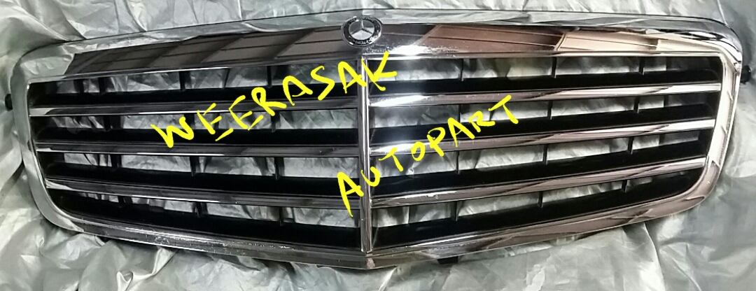 W212 facelift หน้ากระจัง (RADIATOR GRILLE SHELL) A212 880 05 83