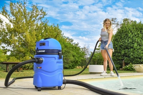 เครื่องทำความสะอาดสระว่ายน้ำ Laovr รุ่น swimmy