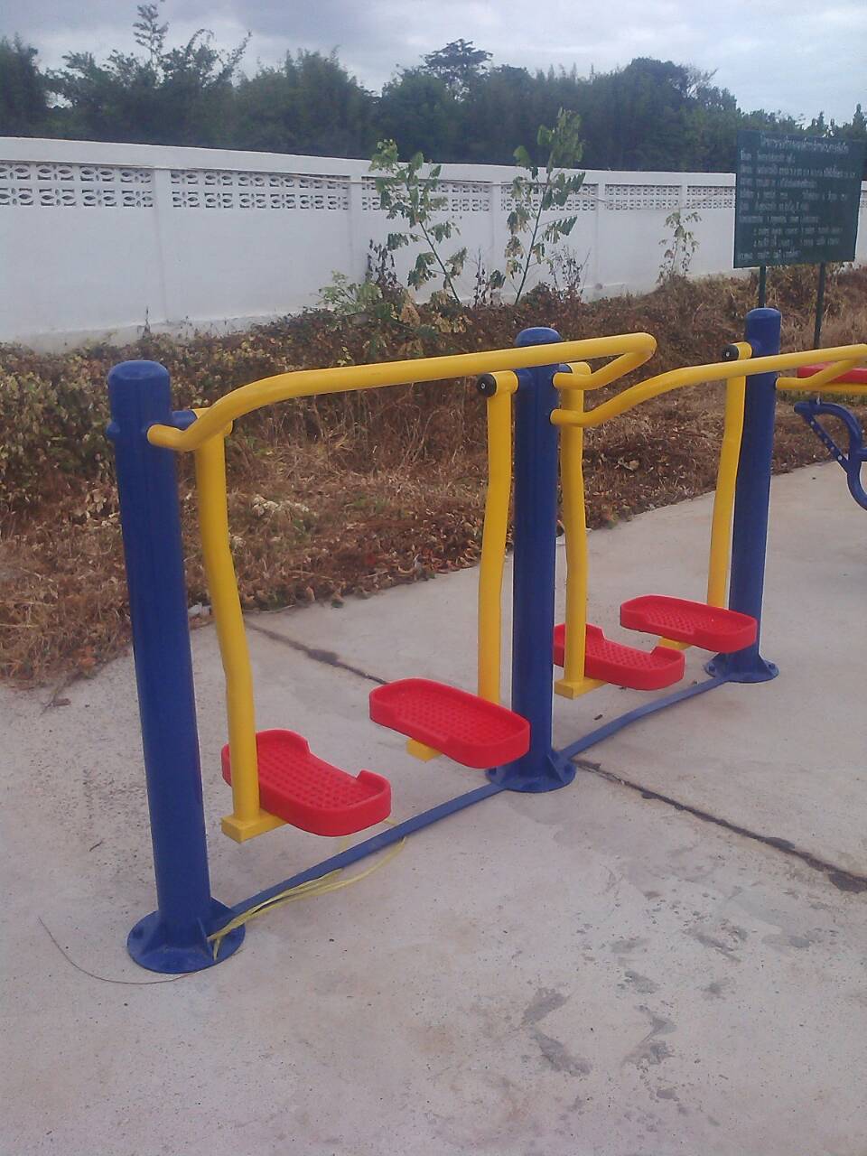 รหัส OUL ผลงานติดตั้ง (อบต.คือเวียง อ.ดอกคำใต้ จ.พะเยา) เครื่องออกกำลังกายกลางแจ้ง