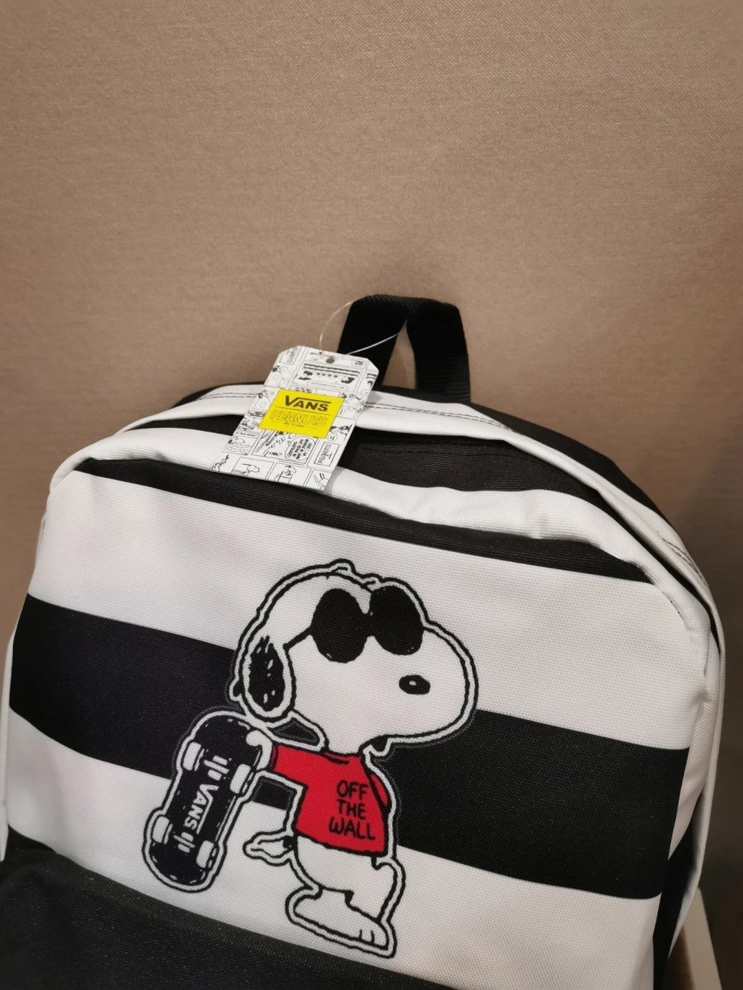 กระเป๋าเป้ Vans x Peanuts Realm Backpack Snoopy ของแท้ พร้อมส่ง จากไทย