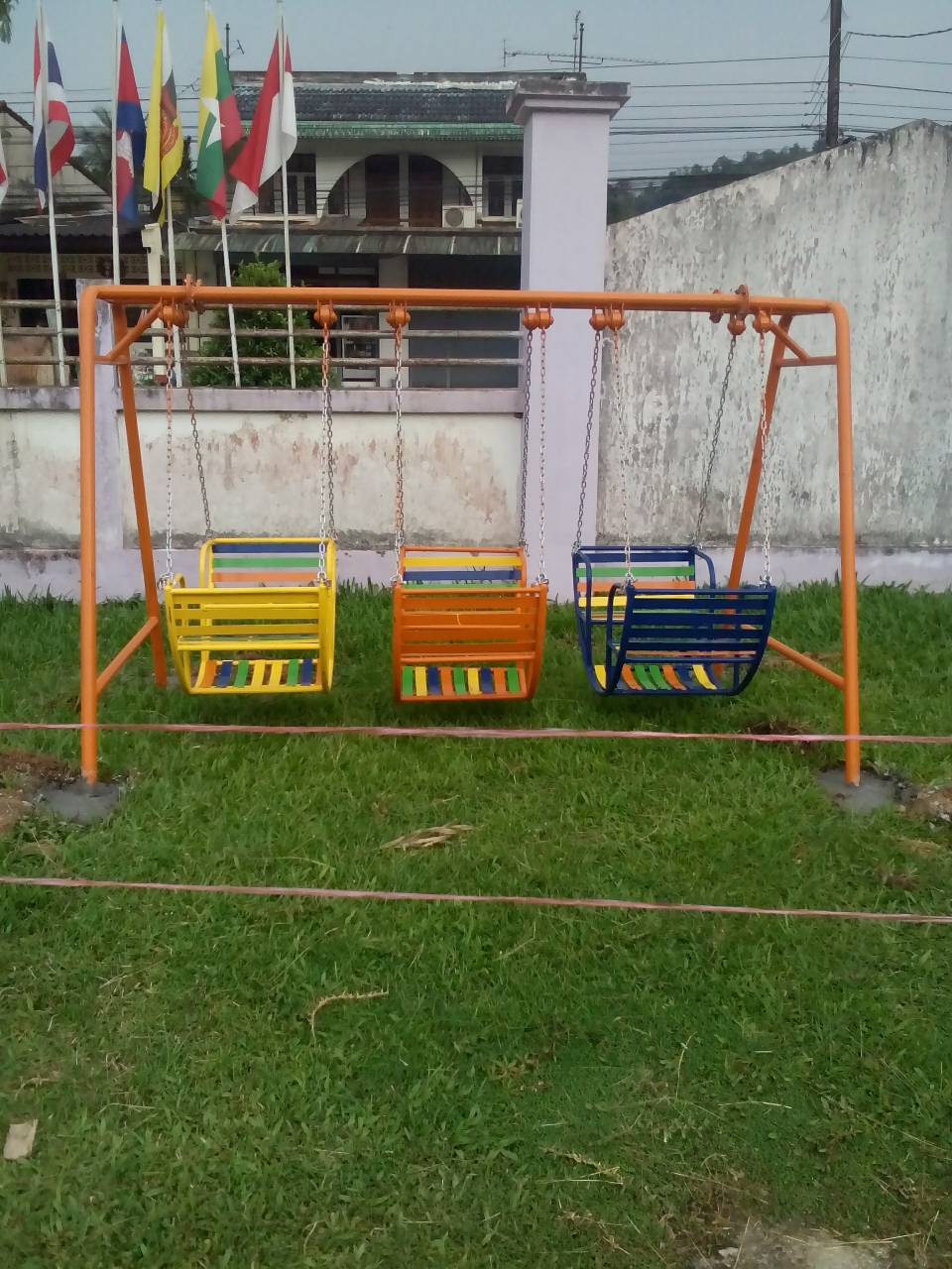 รหัส PG ผลงานติดตั้ง (อำเภอนาโยง จังหวัดตรัง) เครื่องออกกำลังกายเด็ก
