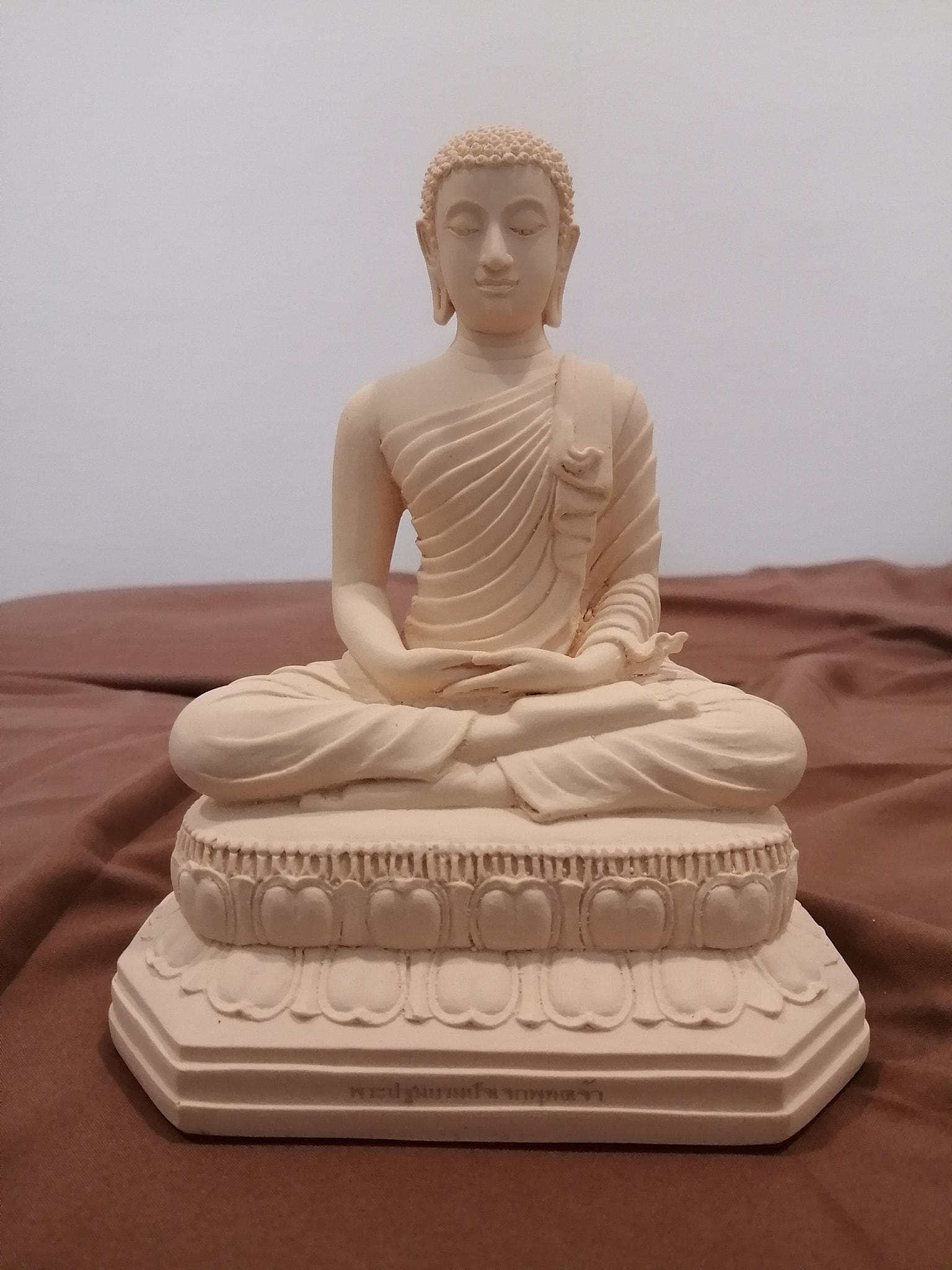 สมเด็จองค์พระปฐมบรมปัจเจกพุทธเจ้า หลวงพ่อเอก เขาธัมมสรณ์