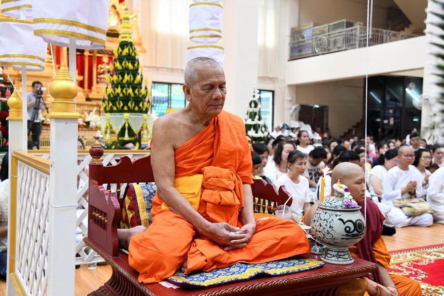 พระสมเด็จแหวกม่านโรยผงพระกริ่งจินดามณีมนต์พระกาฬ ลพ.เล็กเททอง เข้าพุทธาภิเษกวัดท่าขนุน