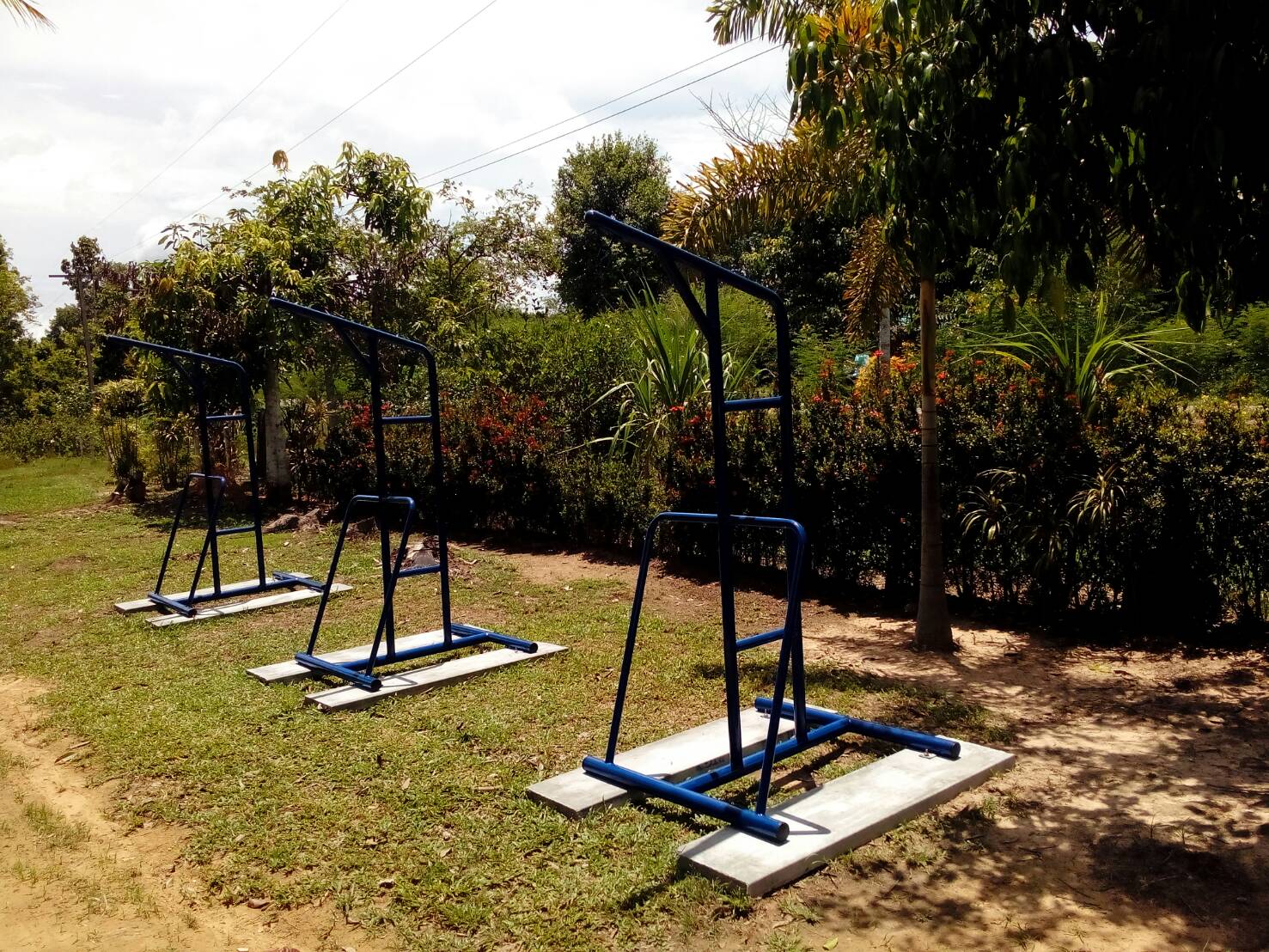 รหัส SM ผลงานติดตั้ง (ม.2 ต.บางดี อ.ห้วยยอด จ.ตรัง) เครื่องออกกำลังกายกลางแจ้ง