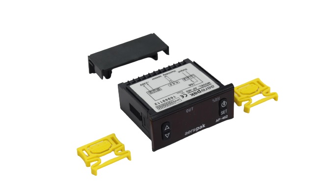 Aeropak เครื่องวัด-ควบคุมอุณหภูมิแบบติดแผงTemperature indicating controllers รุ่น AP-462