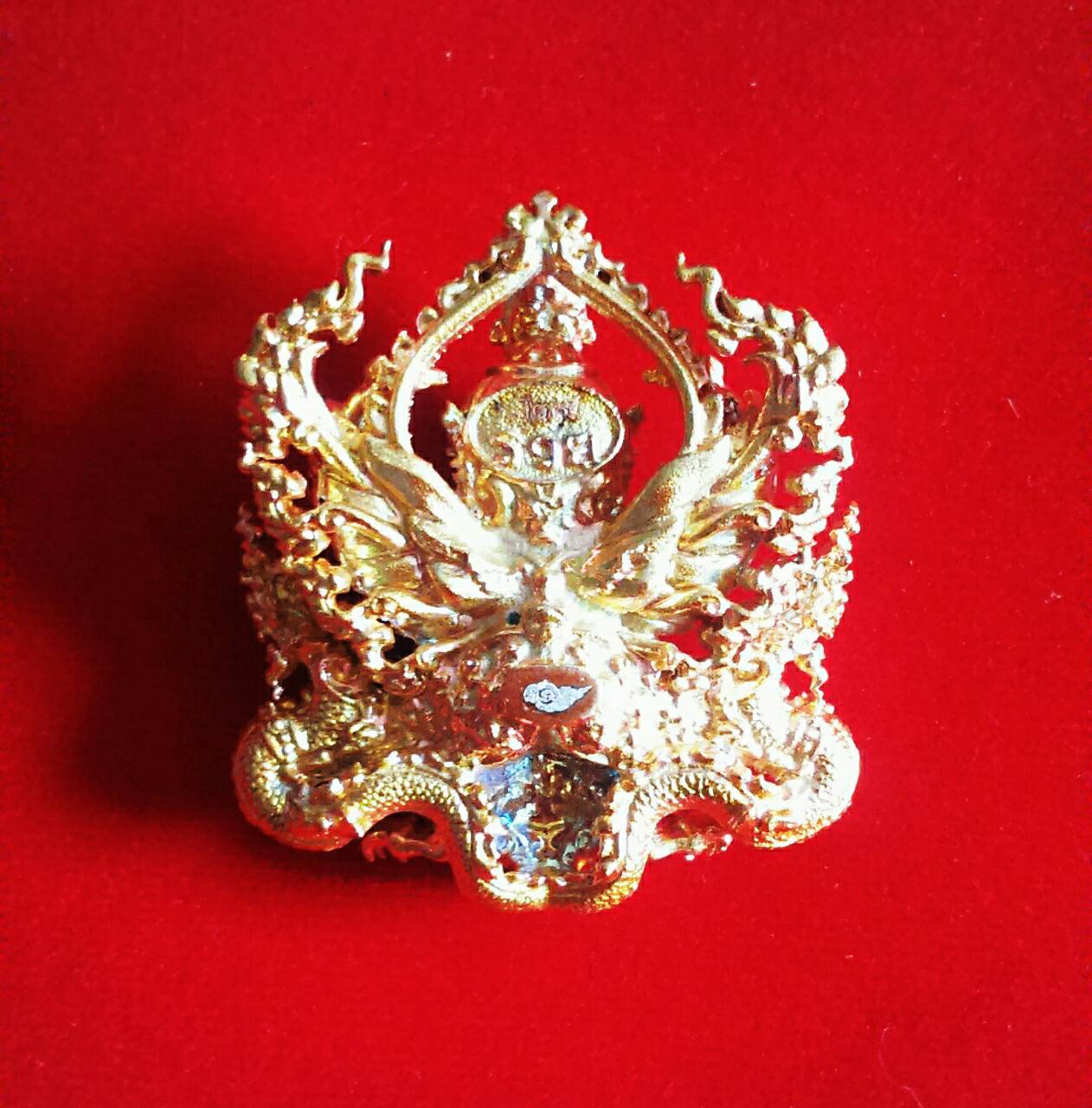 พญาครุฑกุมารเทพ เนื้อเหลืองสุริยะ No.29 (มวลสาร/เสกโดย อ.วราห์) อ.ศรี ปี 59 ชุดกรรมการ