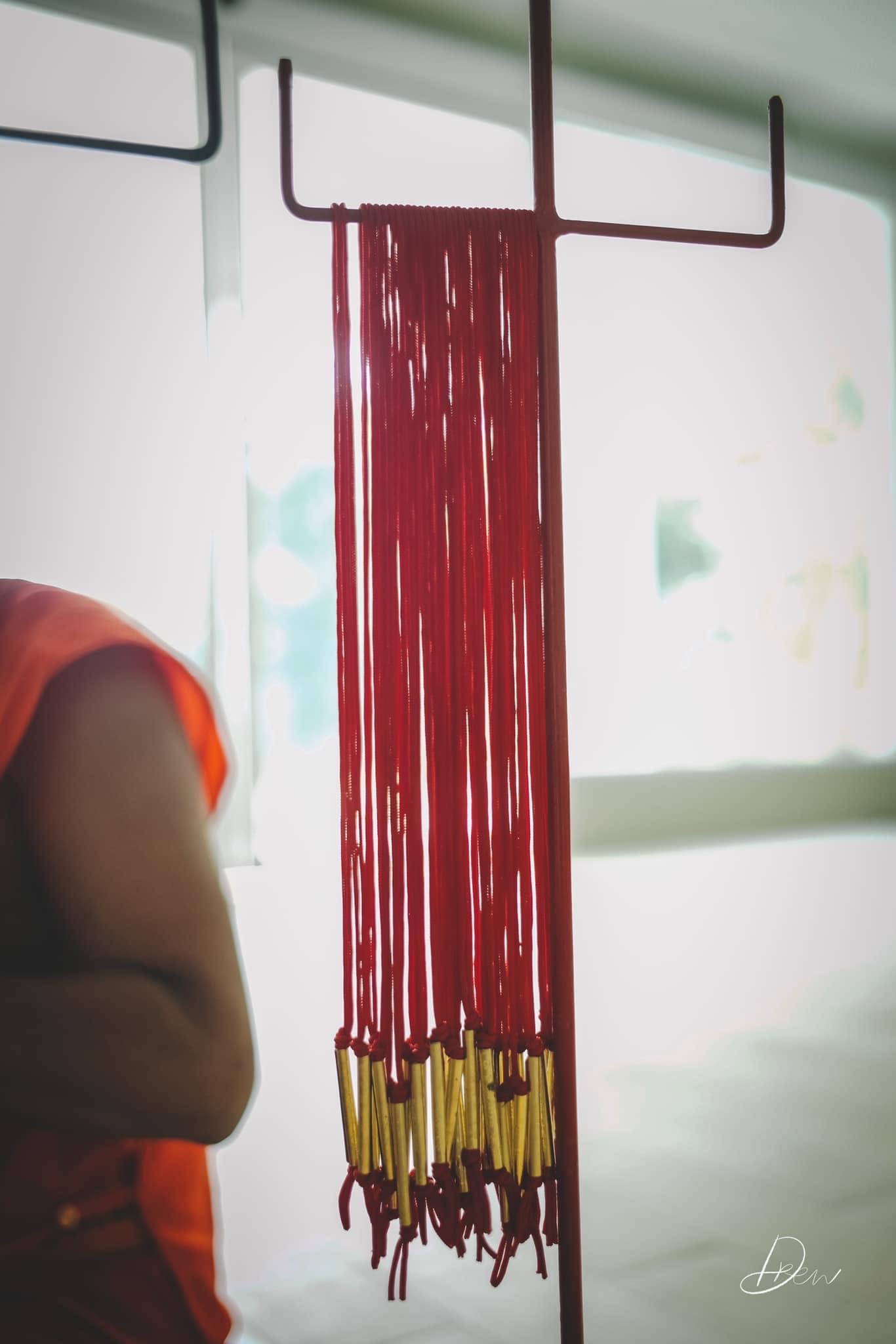 ตะกรุดเกราะเพชรเชือกแดง วัดเขาวง ถ้ำนารายณ์